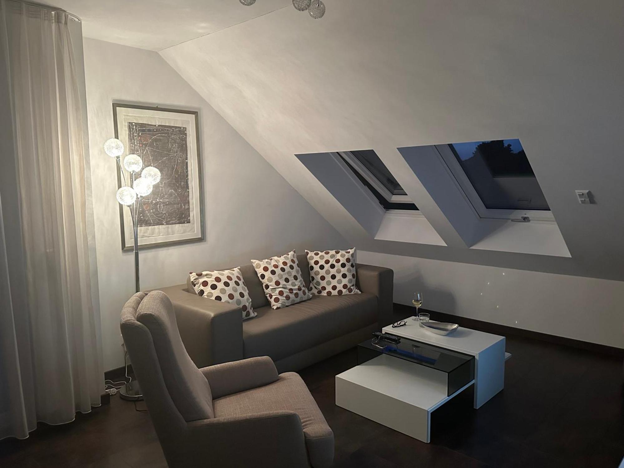 2-Zimmer-Ferienwohnung Mit Hotelservice Und 2 Balkons - Golf, Bike Und Wellness Im Markgraeflerland Bad Bellingen Bagian luar foto