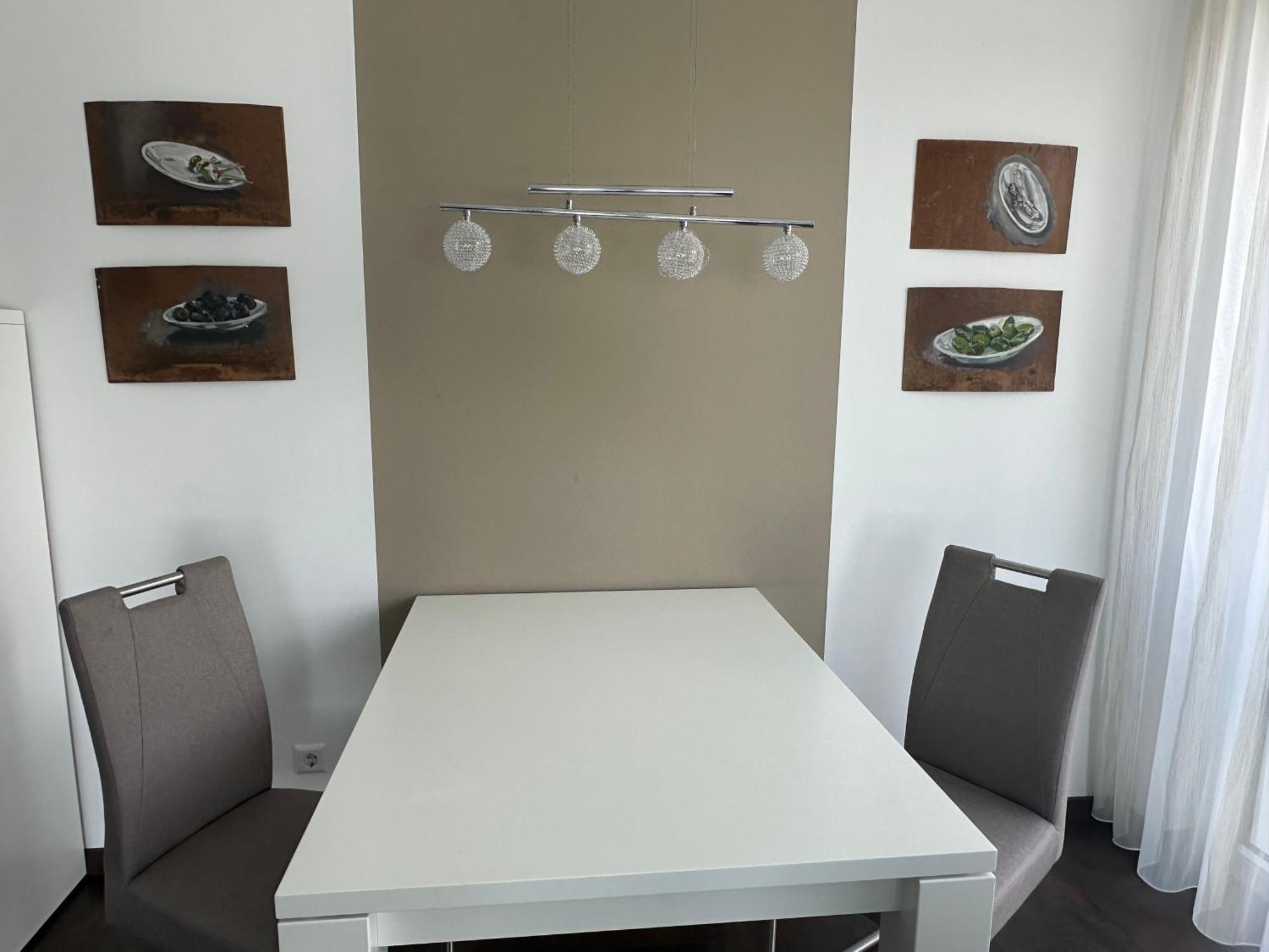 2-Zimmer-Ferienwohnung Mit Hotelservice Und 2 Balkons - Golf, Bike Und Wellness Im Markgraeflerland Bad Bellingen Bagian luar foto